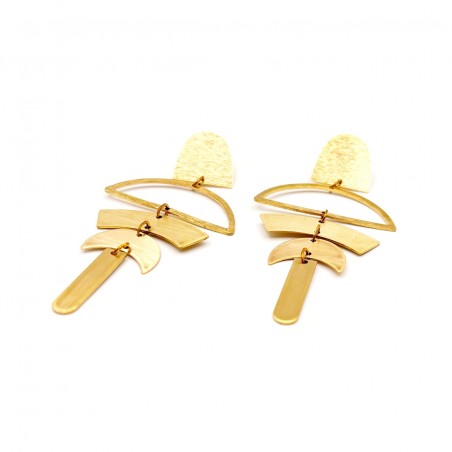 Boucles d’oreilles Zeina – L’éclat du soleil capturé dans un bijou sculptural Boucles d’oreilles Zeina – L’éclat du soleil capturé dans un bijou sculptural