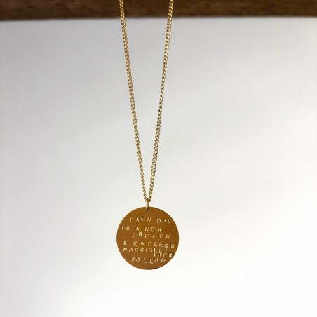 Collier Opéra – “Each day is a new breath ...”