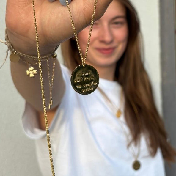 Collier Grande "Amulet" / Choisissez votre message