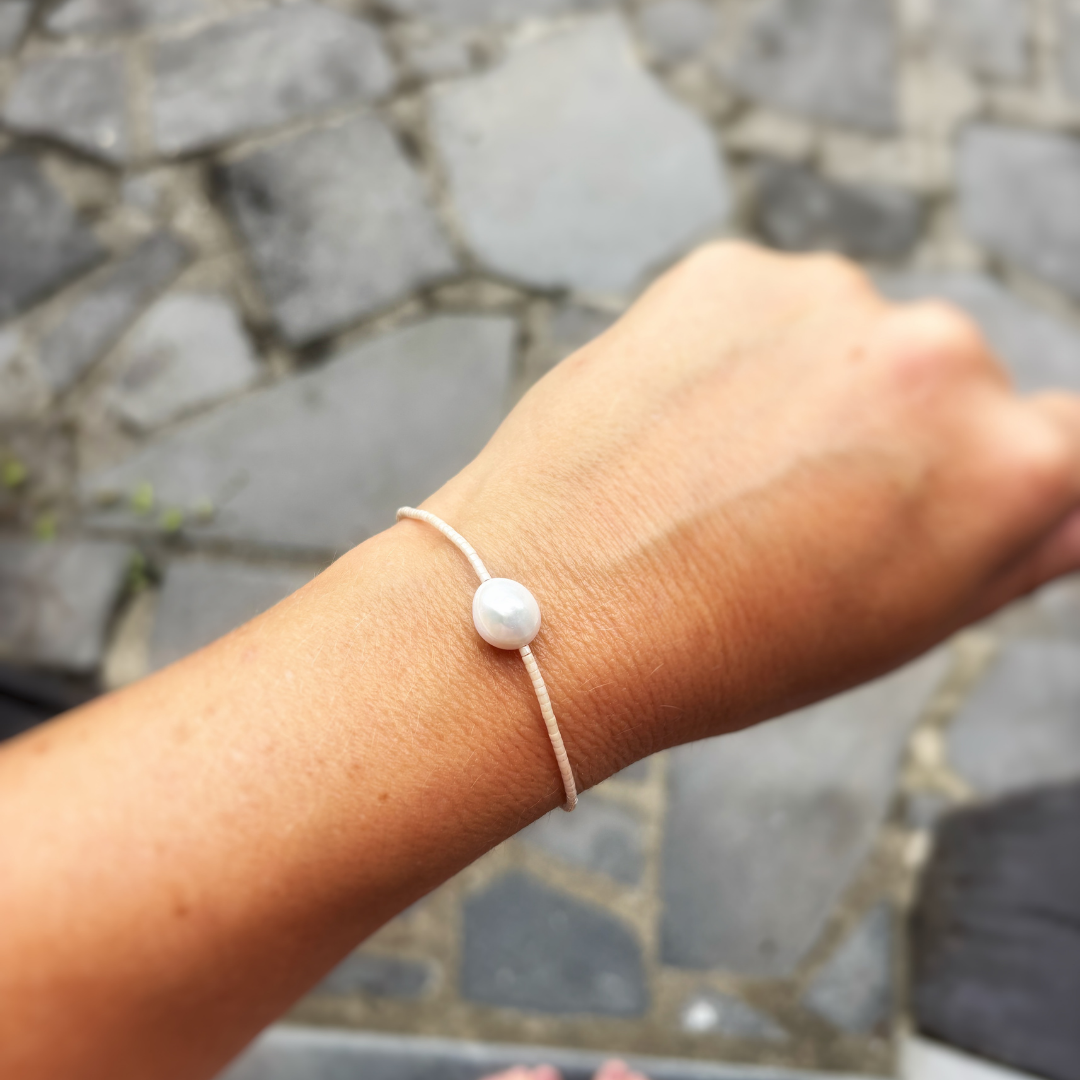 Bracelet Hippy beige et perle naturelle