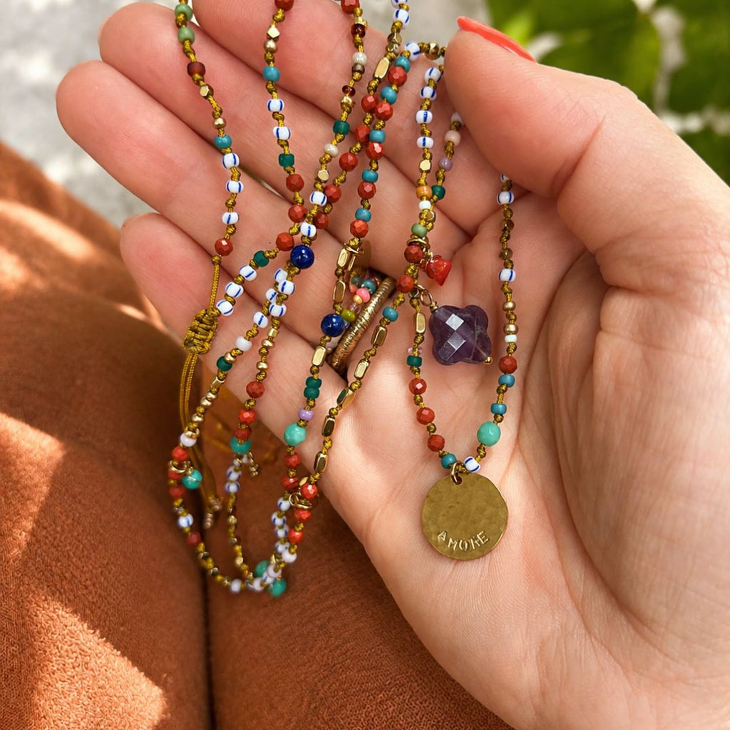 Sautoir HIPPY Free Spirit - médaille gravée  AMORE - pièce unique