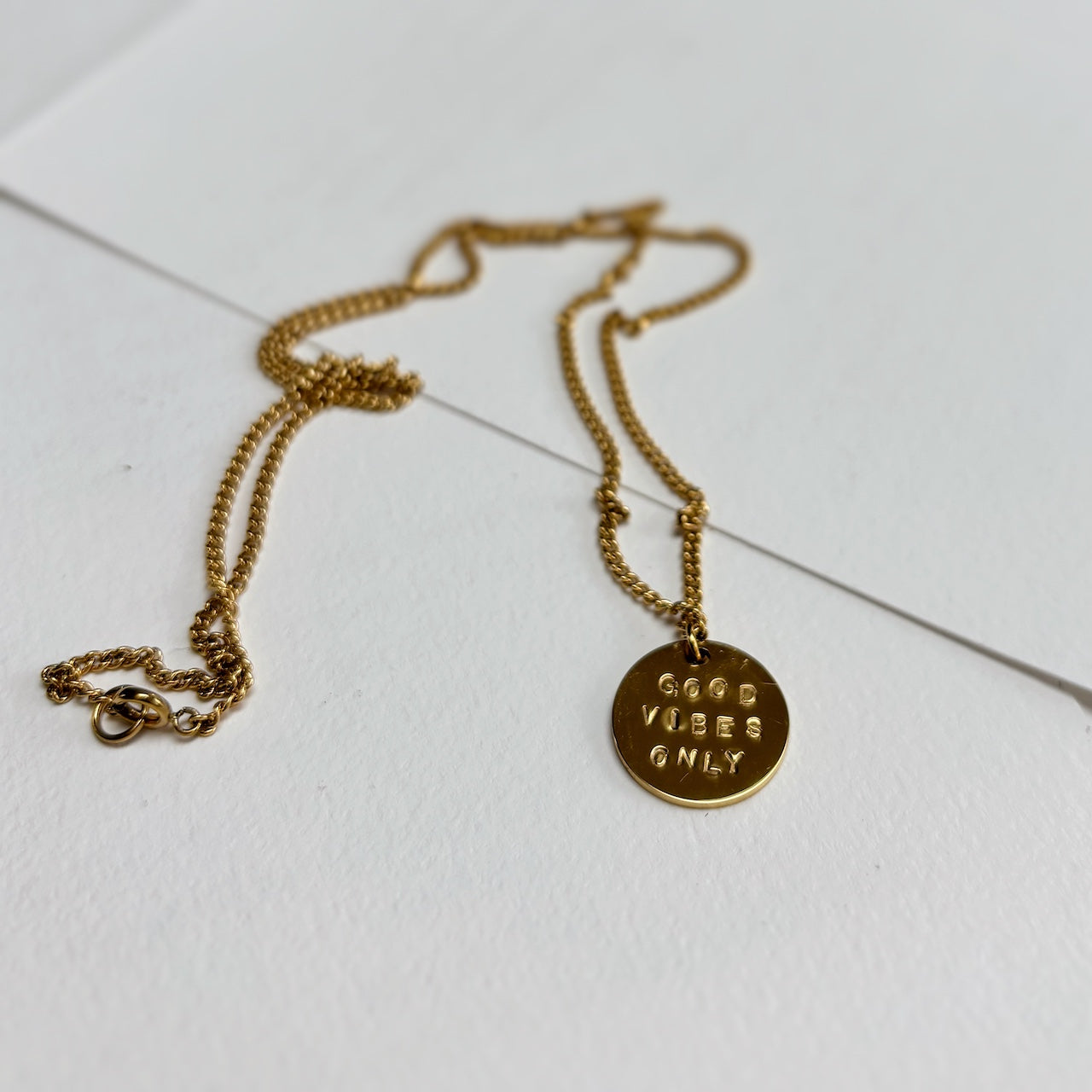 Collier Good Vibes Only