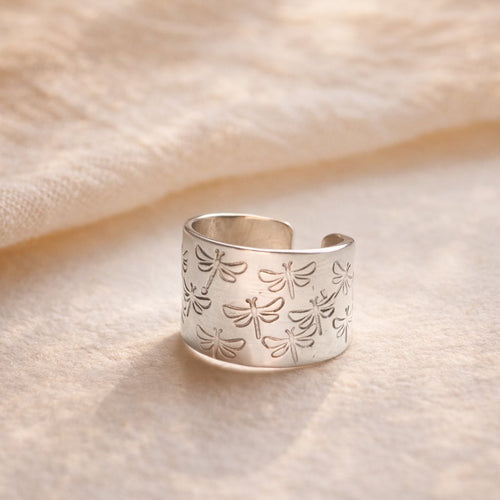 Bague libellule en argent pièce unique faite main en Belgique