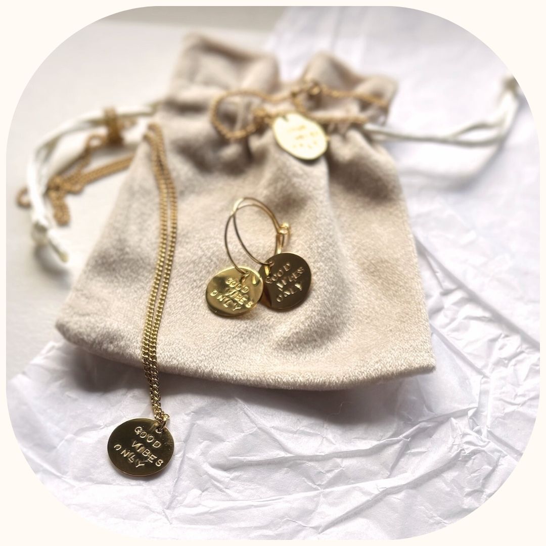 Collier Good Vibes Only