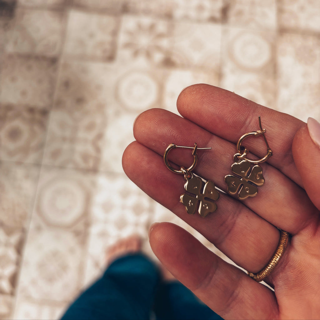 Boucles d'oreilles porte bonheur à porter au quotidien bijoux de créateur haute quallité