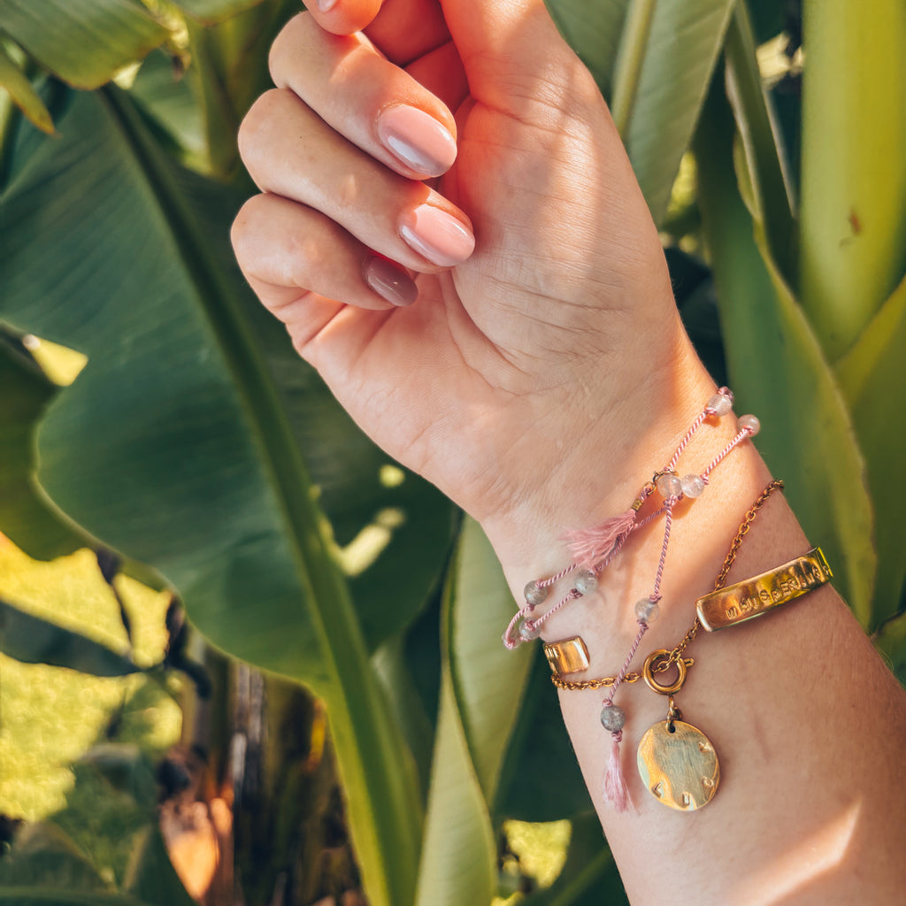 Bracelet multirang en soie rose et labradorite