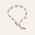 Bracelet en perle à plat vue sur les détails