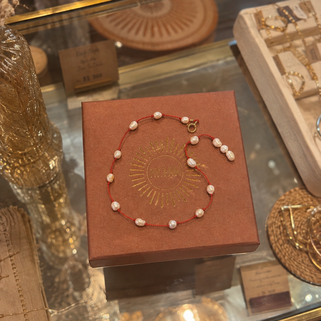 Bracelet marlah bijoux dans une boutique de créateurs