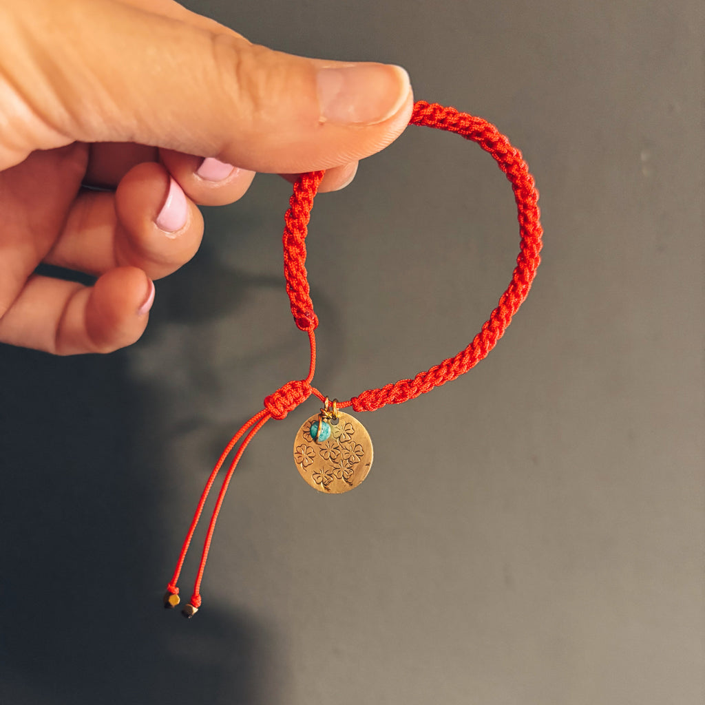 Bracelet faits entièrement à la main en belgique