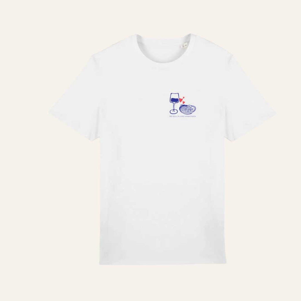 T-shirt WE FELL IN LOVE OVER PASTA 🍝