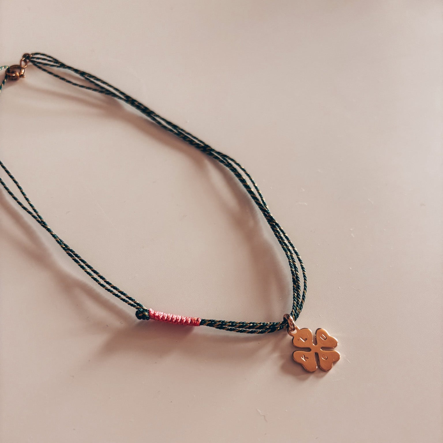 Collier porte bonheur
