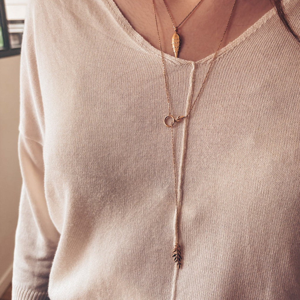 Collier long et fin en plaqué or 3 microns