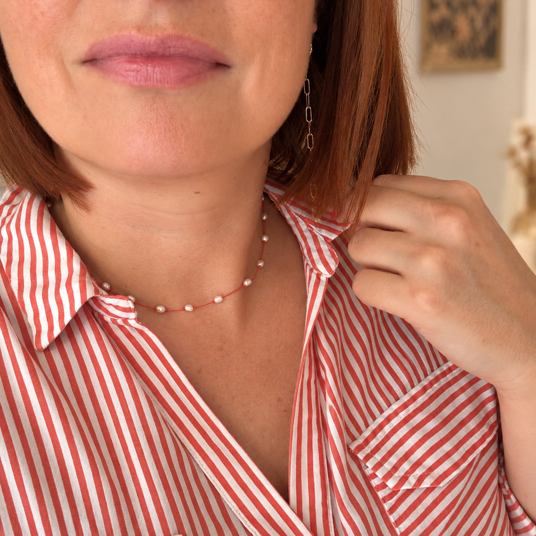 Collier en perles par Marlah bijoux porté automne 