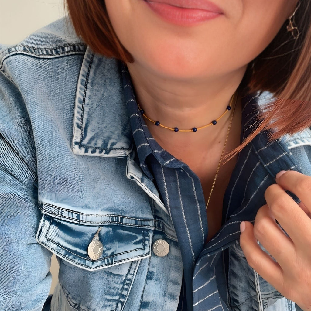 Collier ras de cou ajustable lapis lazuli et soie