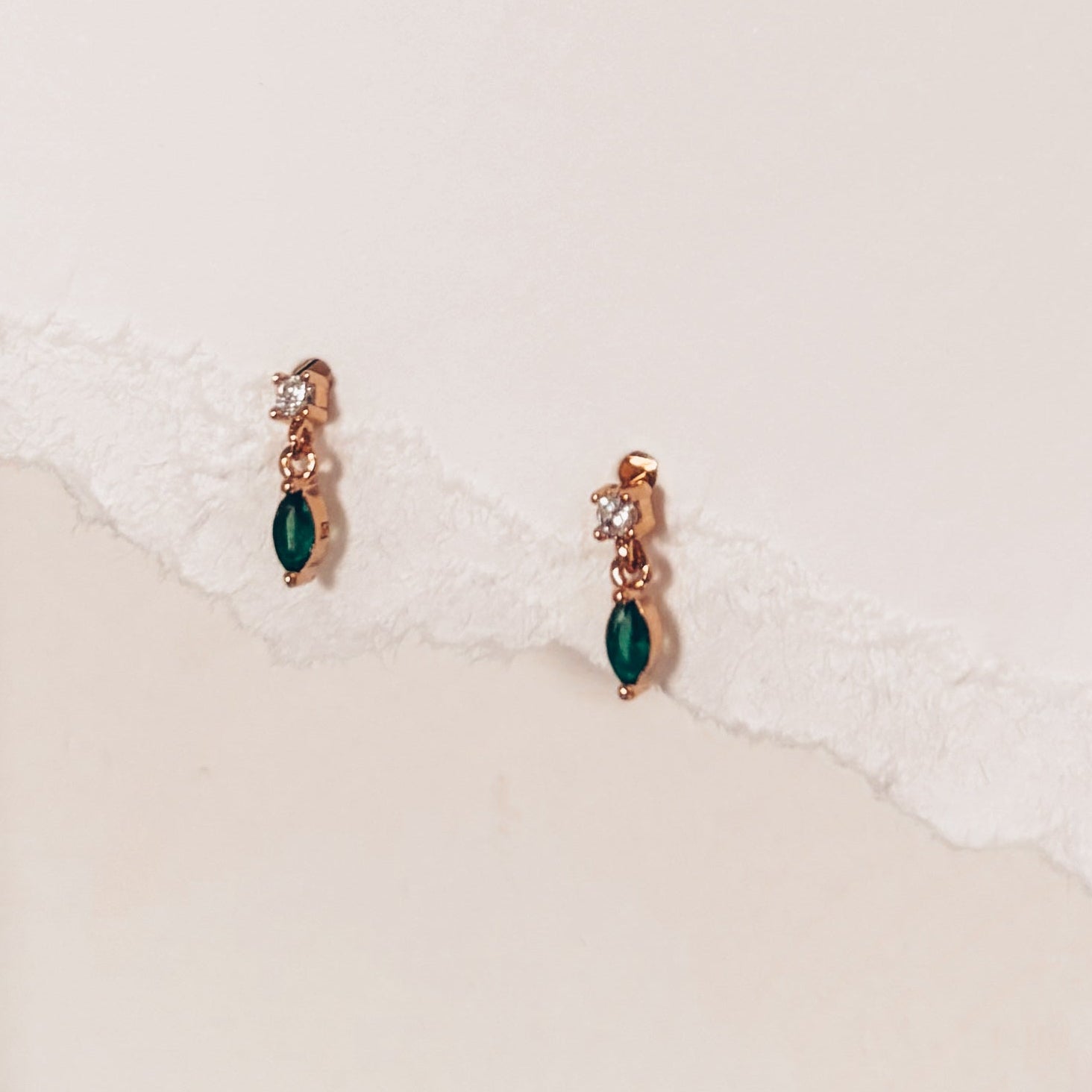 mini boucles d'oreilles 