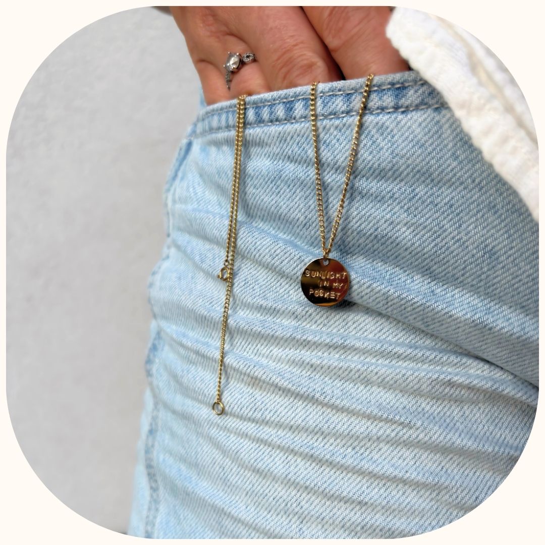 Collier Sunlight in my pocket