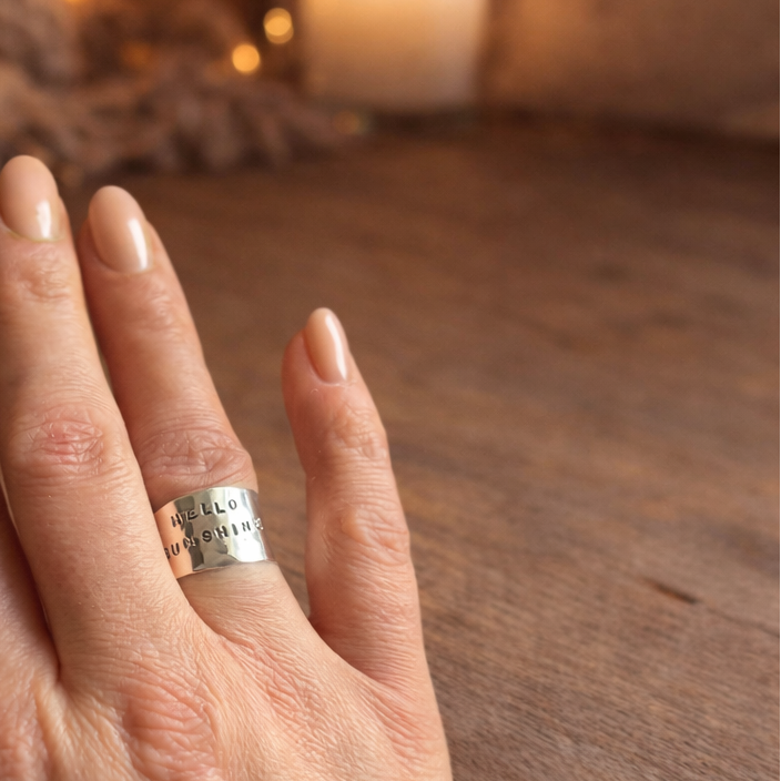 bague-argent-martelee-hello-sunshine-vue-face