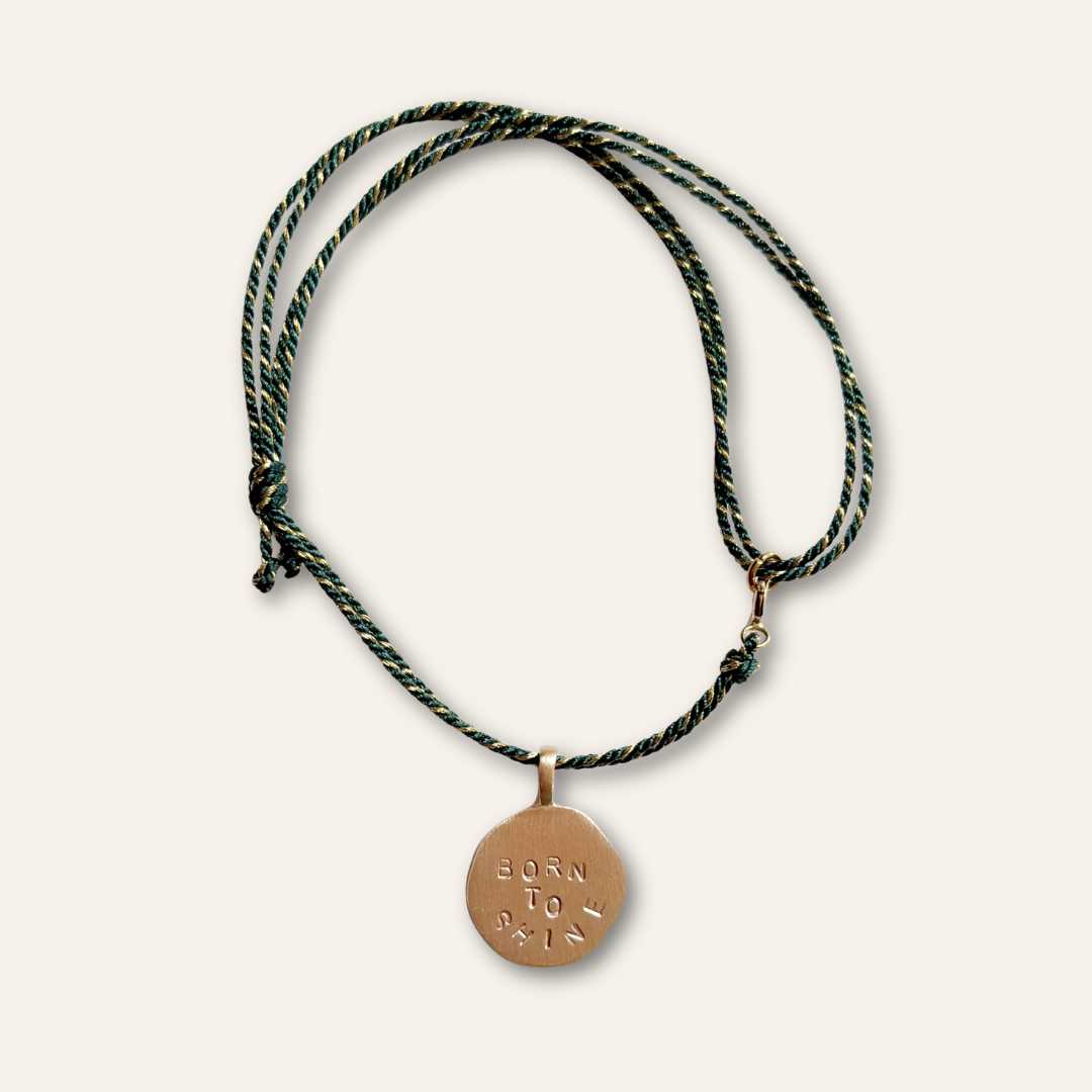 Bracelet médaille gravée à la main message inspirant parfait pour l'été