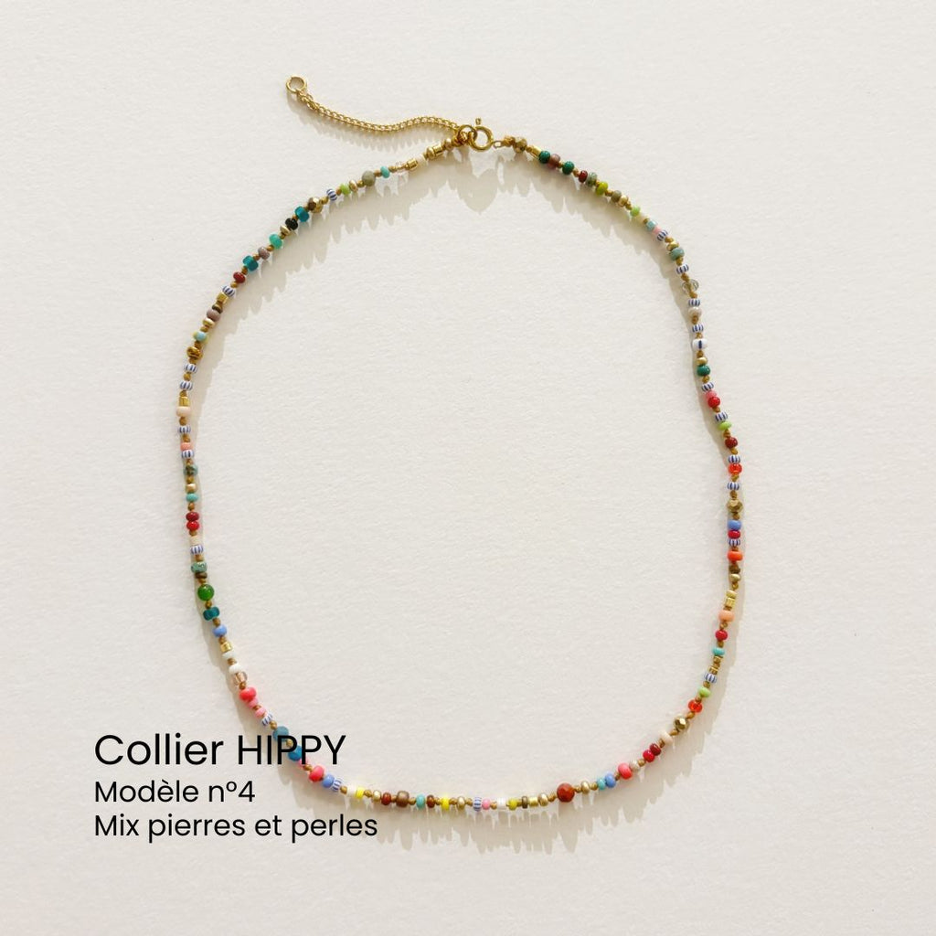Collier HIPPY en pierres et perles pièce unique