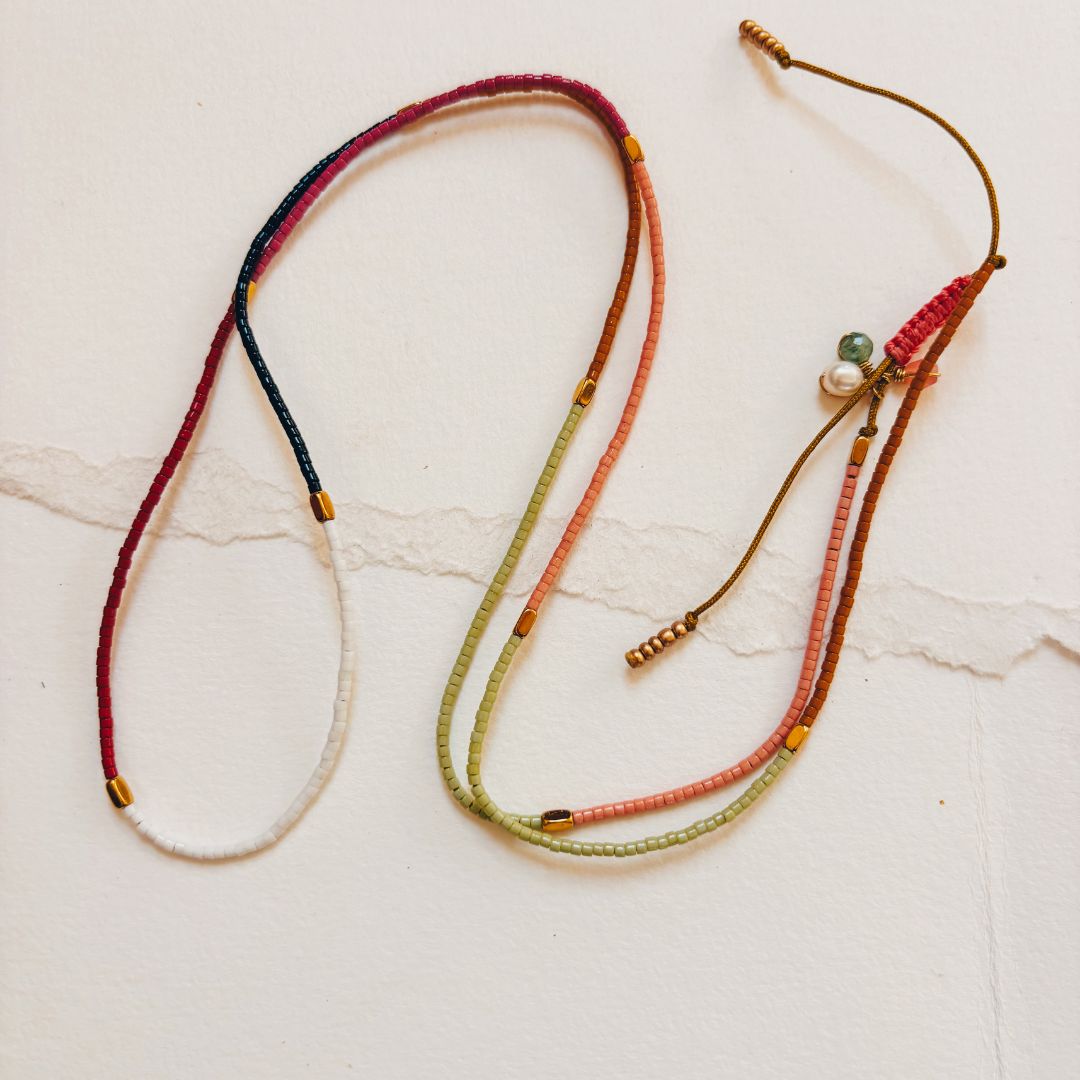 Collier wrap perles Miyuki multicolores - bijou festival bohème hippy Ibiza
