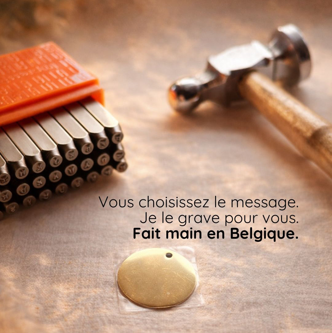 Vous choisissez le message. je le grave pour vous, fait main en Belgique.