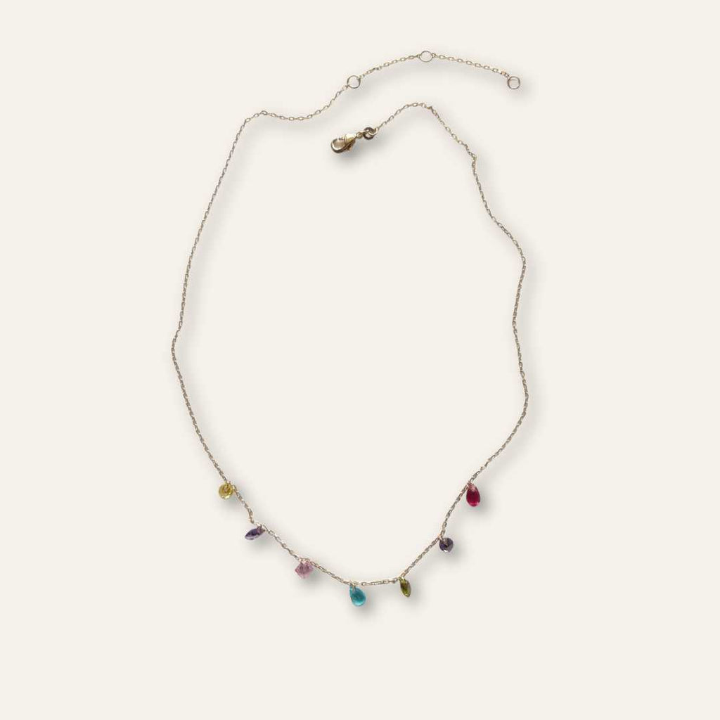 Collier fin mutlicolore